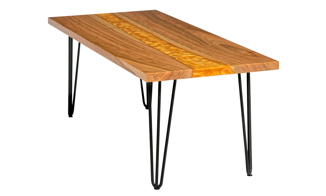Canola - stůl z třešňového dřeva se zlatou epoxidovou pryskyřicí
